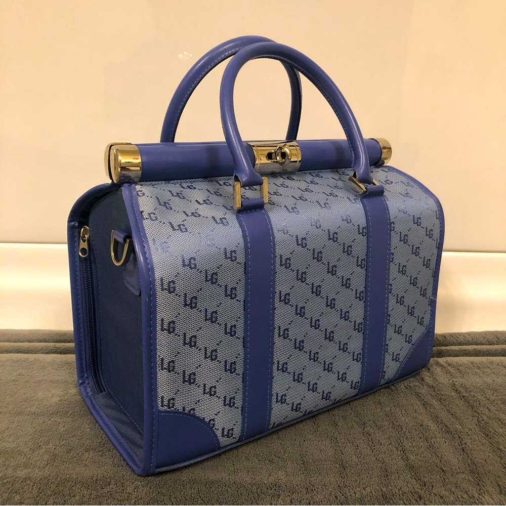 NWOT Blue Laurie Grenier Travel Toilette Case/Purse